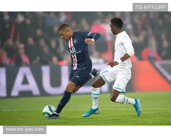 法甲联赛最新动态:巴黎圣日耳曼迎来新赛季挑战 马赛继续发力争夺冠军 法甲联赛最新动态:巴黎圣日耳曼迎来新赛季挑战 马赛继续发力争夺冠军