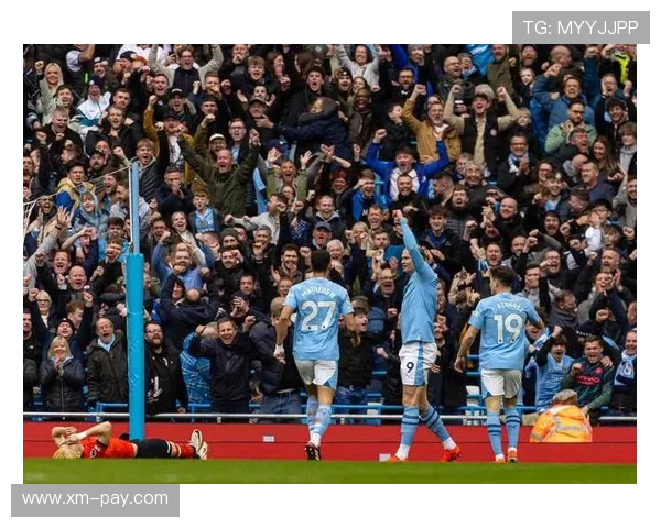 曼城豪取四球大胜一举登顶英超暂时领先榜首争锋 曼城豪取四球大胜一举登顶英超暂时领先榜首争锋