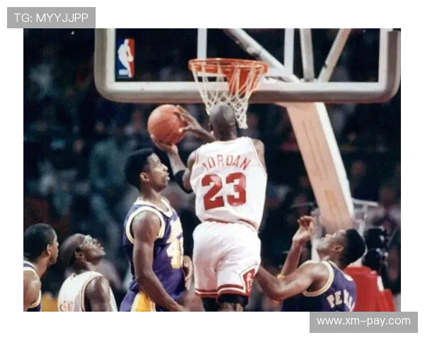 芝加哥公牛重塑辉煌之路探寻传奇球队崛起与未来发展方向 芝加哥公牛重塑辉煌之路探寻传奇球队崛起与未来发展方向