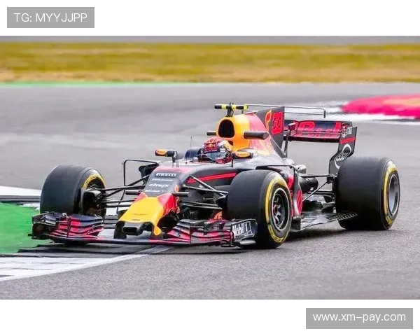 F1赛事最新动态:车手争冠形势激烈 技术革新引领赛季新变化